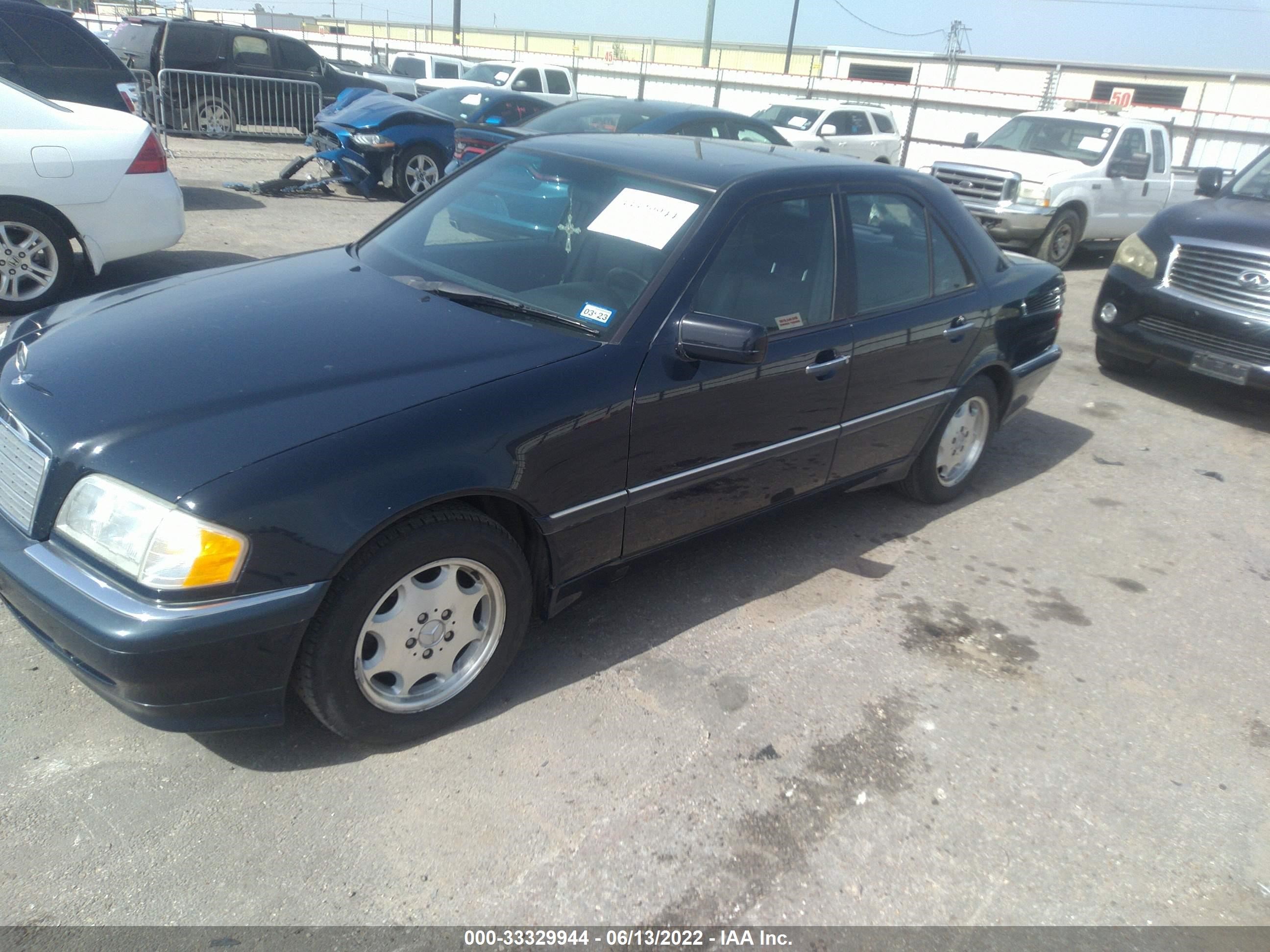 Photo 1 VIN: WDBHA24G8YF947362 - MERCEDES-BENZ C-KLASSE 