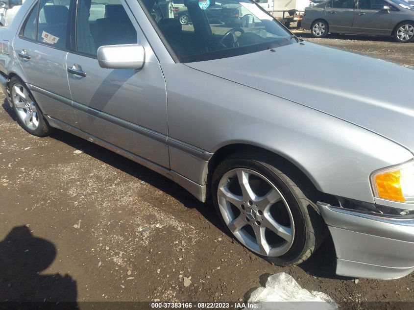 Photo 5 VIN: WDBHA24GXXA713204 - MERCEDES-BENZ C-KLASSE 