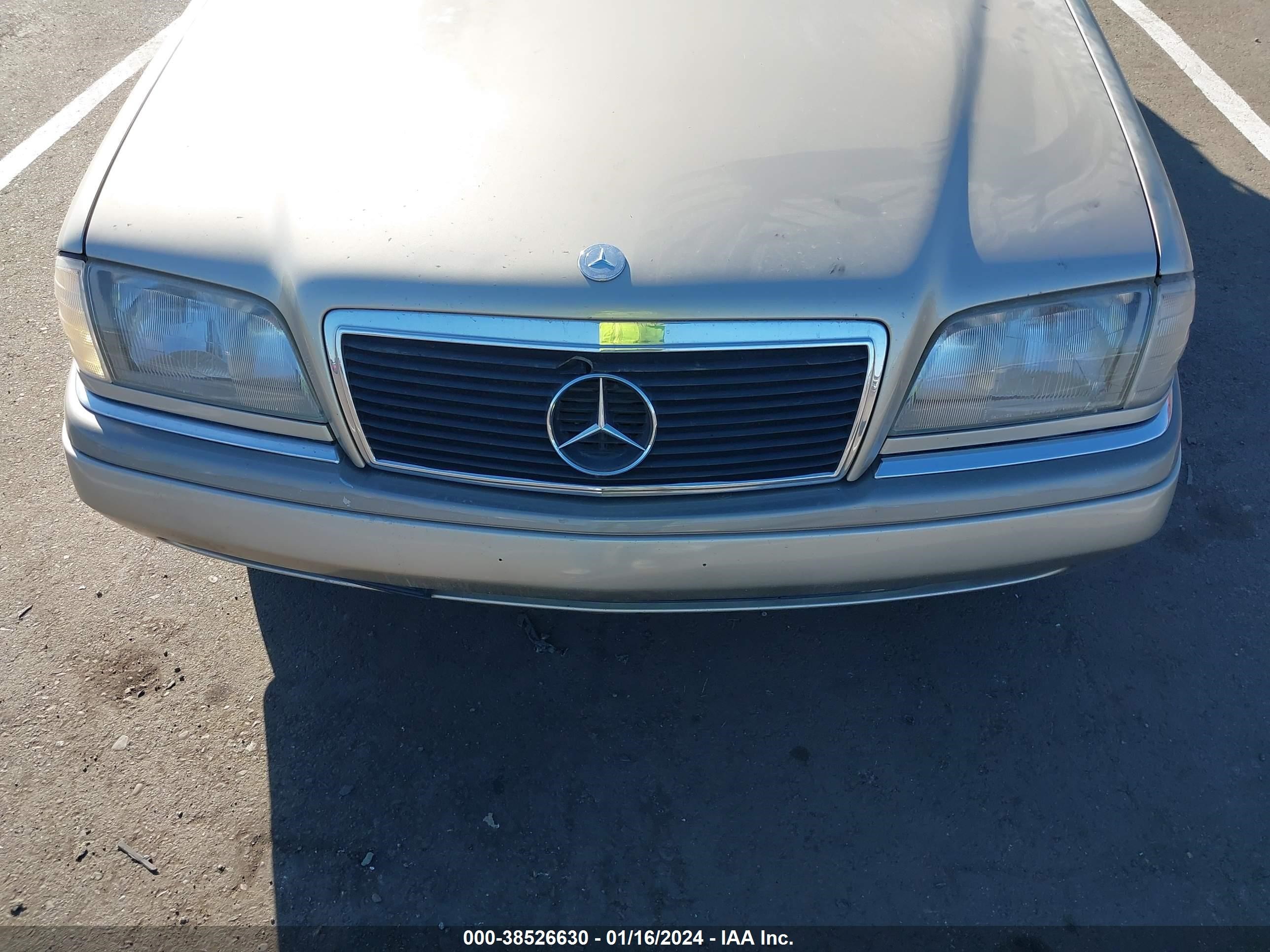 Photo 5 VIN: WDBHA28E0SF211466 - MERCEDES-BENZ C-CLASS 