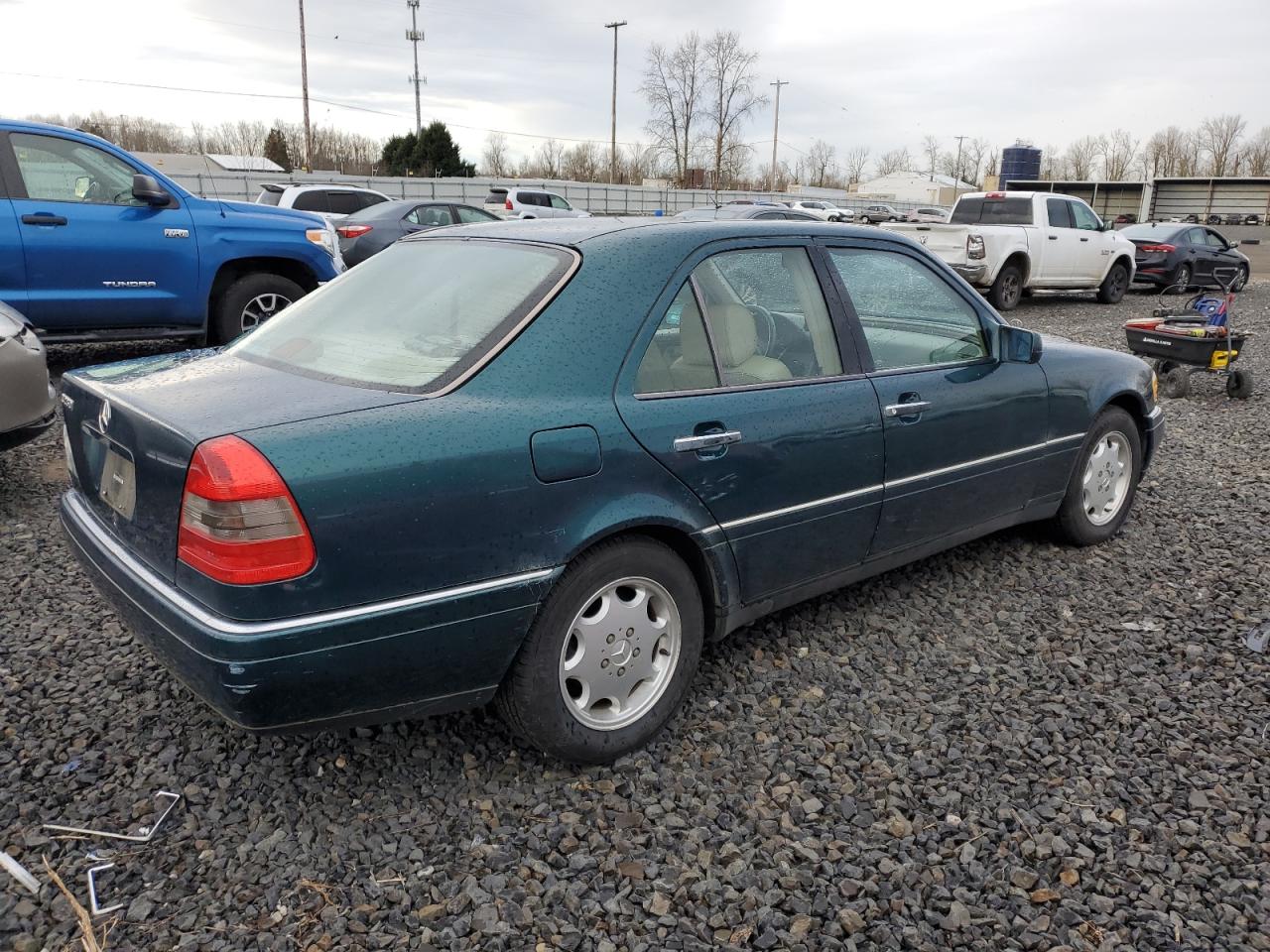 Photo 2 VIN: WDBHA28E3RF017122 - MERCEDES-BENZ C-KLASSE 