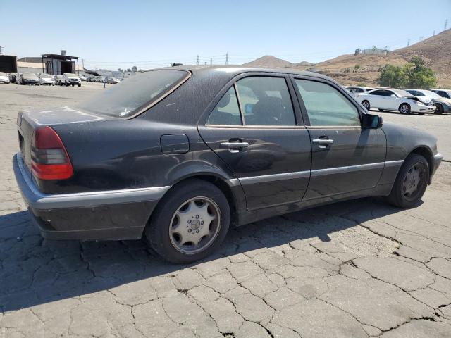 Photo 2 VIN: WDBHA29G1YA865169 - MERCEDES-BENZ C-CLASS 