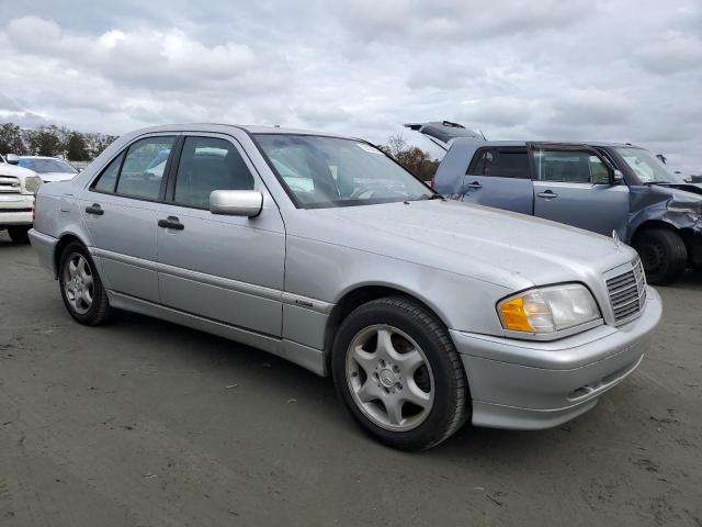 Photo 3 VIN: WDBHA29G4YA833283 - MERCEDES-BENZ C 280 