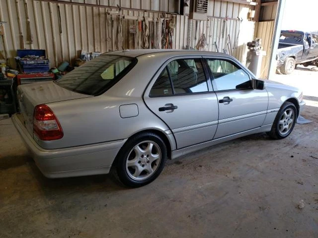 Photo 2 VIN: WDBHA29GXYA831022 - MERCEDES-BENZ C 280 