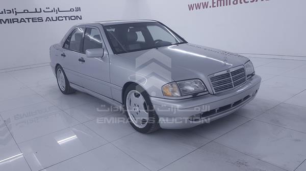 Photo 8 VIN: WDBHA33E8XF773555 - MERCEDES-BENZ C 43 AMG 