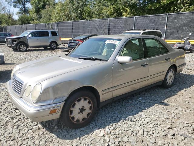 Photo 0 VIN: WDBJF20F3TJ023420 - MERCEDES-BENZ E 300D 