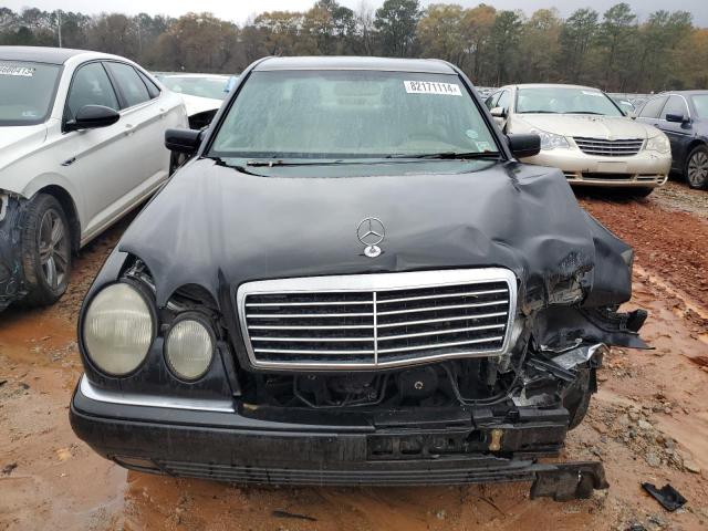 Photo 4 VIN: WDBJF25F0WA684027 - MERCEDES-BENZ E 300TD 