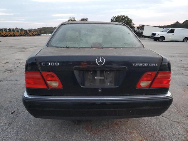 Photo 5 VIN: WDBJF25F0WA684027 - MERCEDES-BENZ E 300TD 