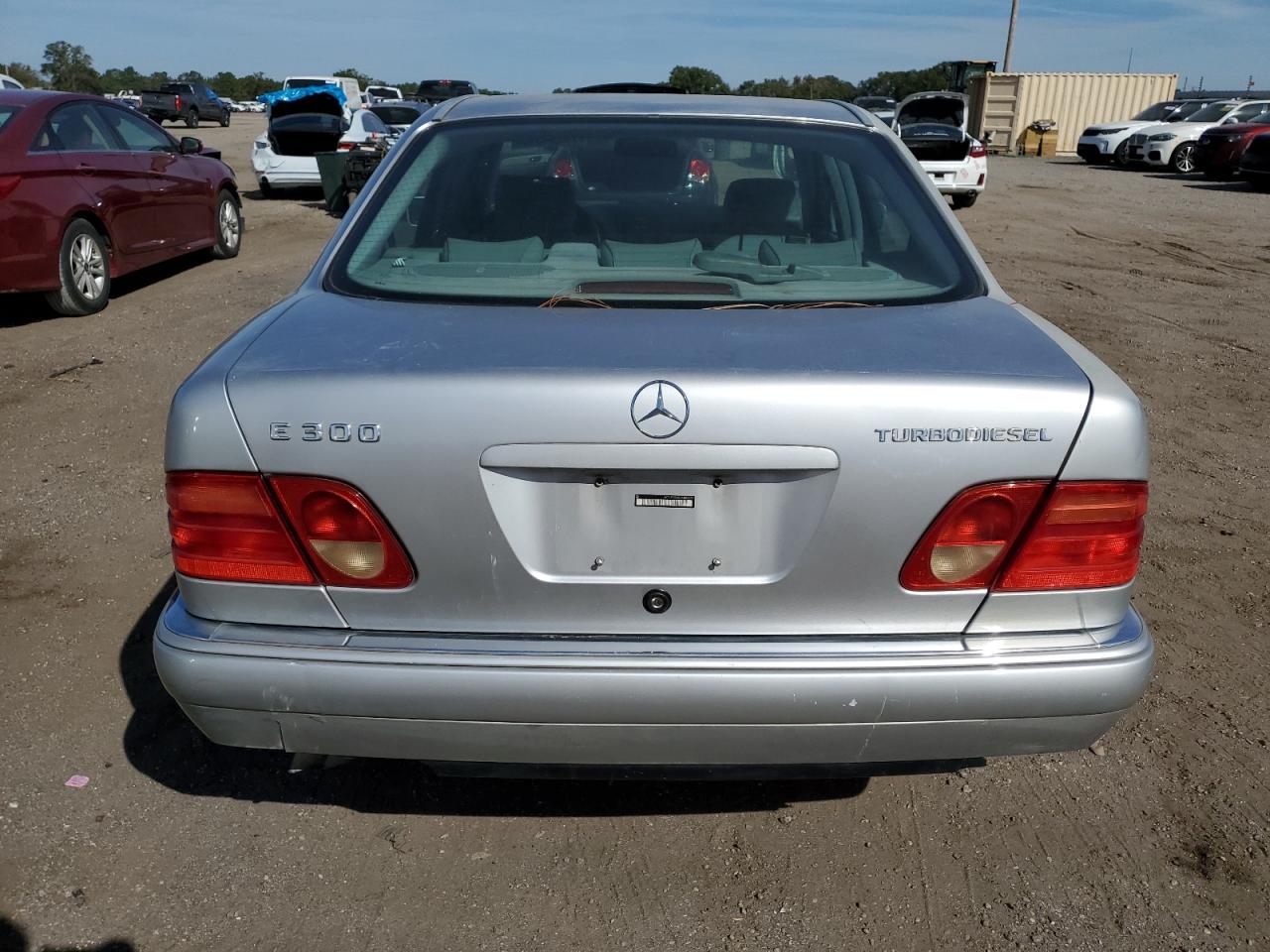 Photo 5 VIN: WDBJF25H0XA800278 - MERCEDES-BENZ E-KLASSE 