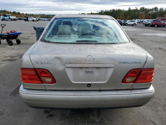 Photo 5 VIN: WDBJF25H6XA721116 - MERCEDES-BENZ E-KLASSE 