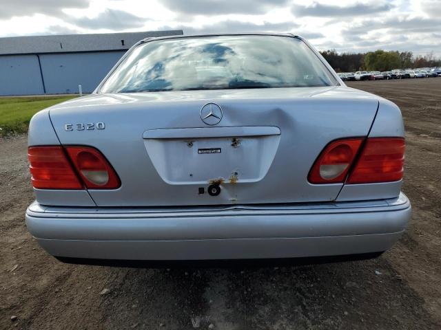 Photo 5 VIN: WDBJF55F3VA429730 - MERCEDES-BENZ E-CLASS 