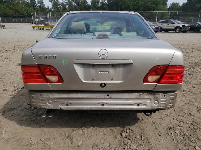 Photo 5 VIN: WDBJF55F4TJ014607 - MERCEDES-BENZ E 320 