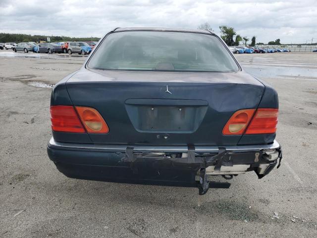 Photo 5 VIN: WDBJF55F4VJ025769 - MERCEDES-BENZ E 320 