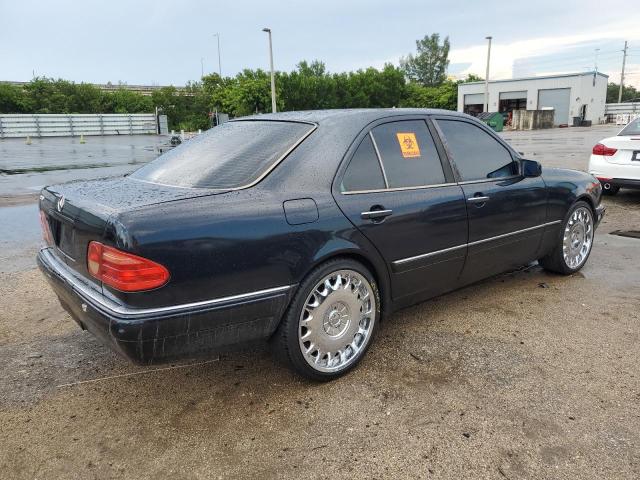 Photo 2 VIN: WDBJF55F5TJ013997 - MERCEDES-BENZ E 320 