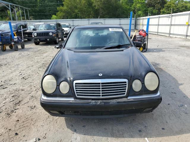 Photo 4 VIN: WDBJF65F1WA707791 - MERCEDES-BENZ E-CLASS 