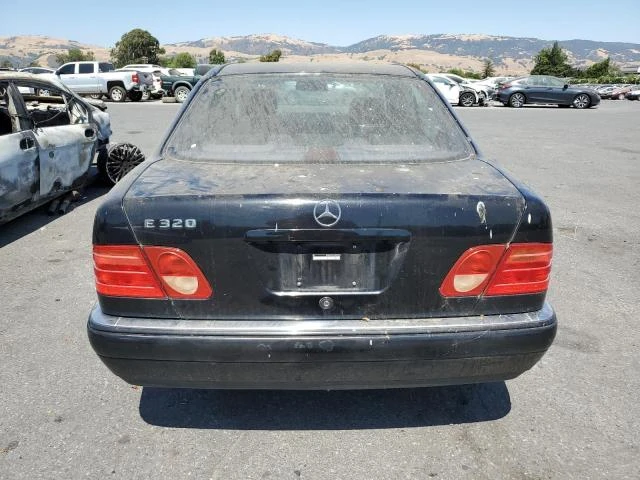 Photo 5 VIN: WDBJF65F7WA653879 - MERCEDES-BENZ E 320 