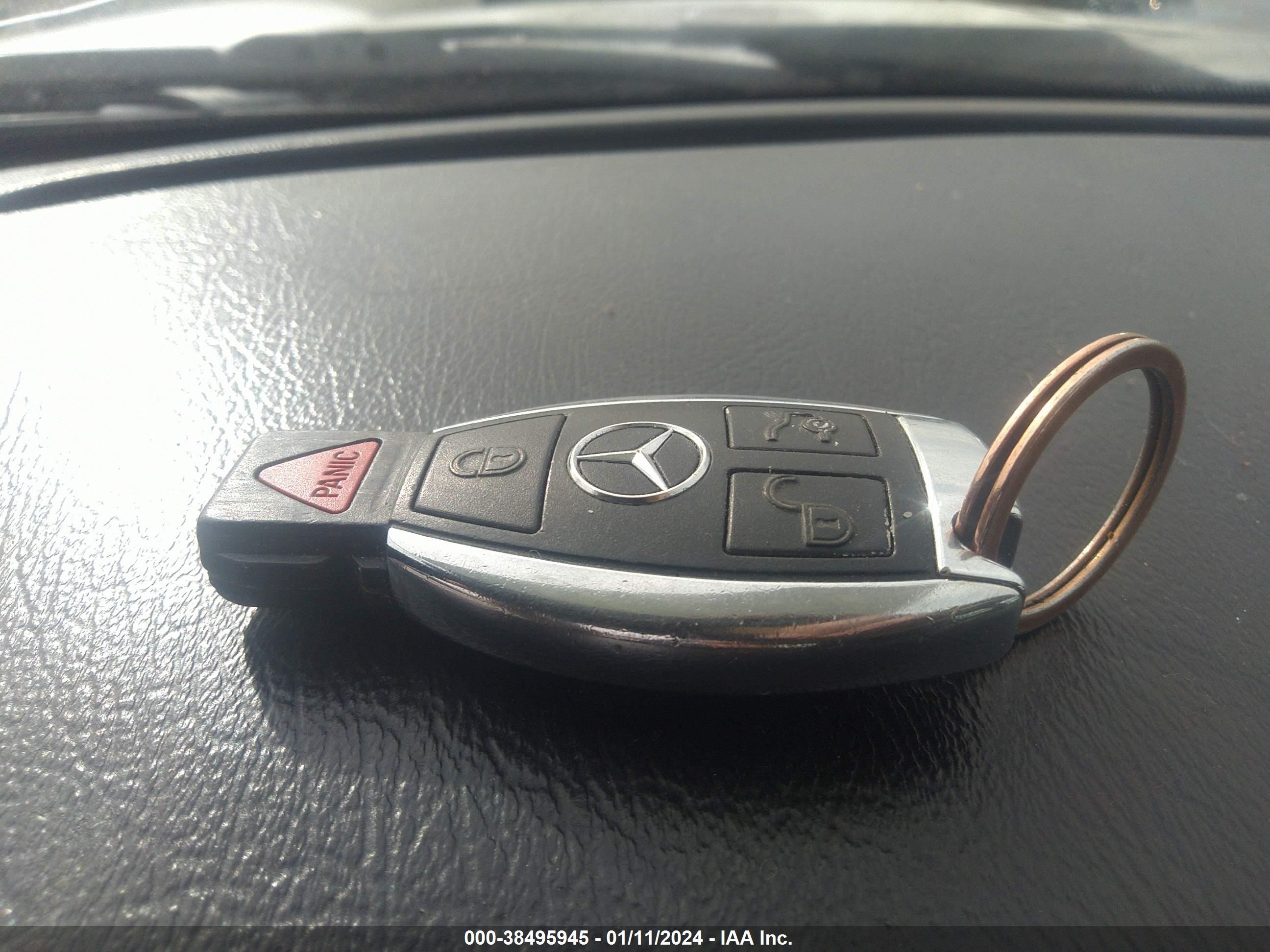 Photo 10 VIN: WDBJF65FXWA584007 - MERCEDES-BENZ E-KLASSE 