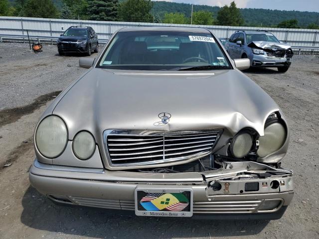 Photo 4 VIN: WDBJF65H7XA952968 - MERCEDES-BENZ E-CLASS 