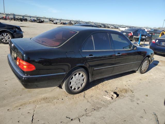 Photo 2 VIN: WDBJF65H9XA893258 - MERCEDES-BENZ E 320 