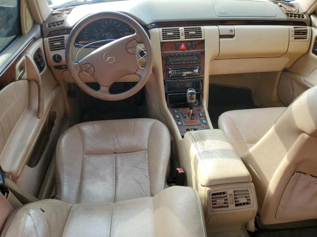 Photo 7 VIN: WDBJF65J01B219908 - MERCEDES-BENZ E 320 