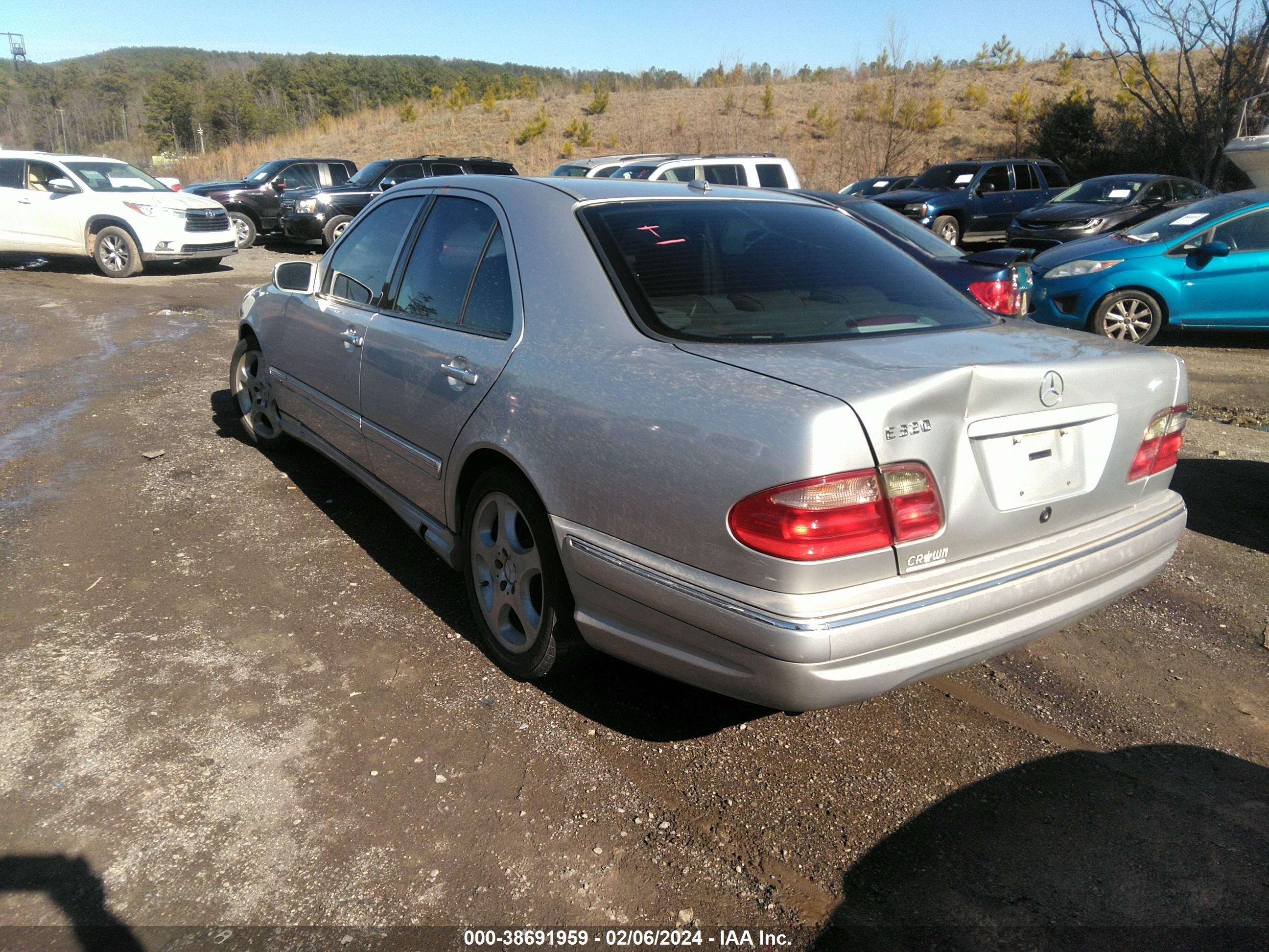 Photo 5 VIN: WDBJF65J02B447828 - MERCEDES-BENZ E-KLASSE 