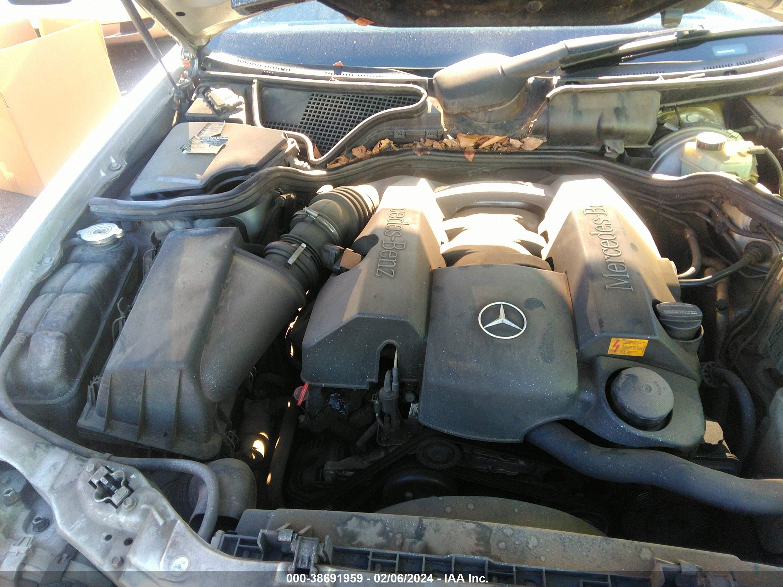 Photo 9 VIN: WDBJF65J02B447828 - MERCEDES-BENZ E-KLASSE 