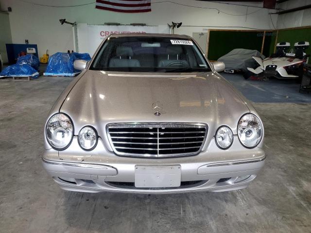 Photo 4 VIN: WDBJF65J02B494857 - MERCEDES-BENZ E 320 