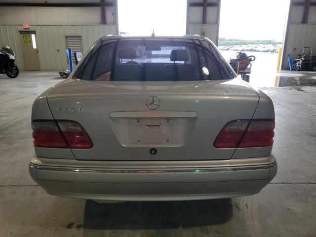 Photo 5 VIN: WDBJF65J02B494857 - MERCEDES-BENZ E 320 