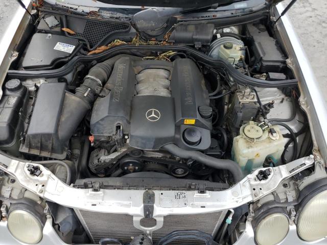 Photo 10 VIN: WDBJF65J11B278059 - MERCEDES-BENZ E-CLASS 