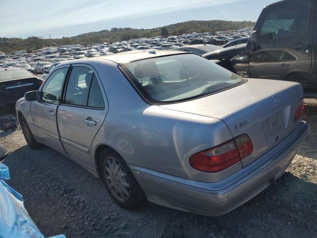 Photo 1 VIN: WDBJF65J11B294200 - MERCEDES-BENZ E 320 