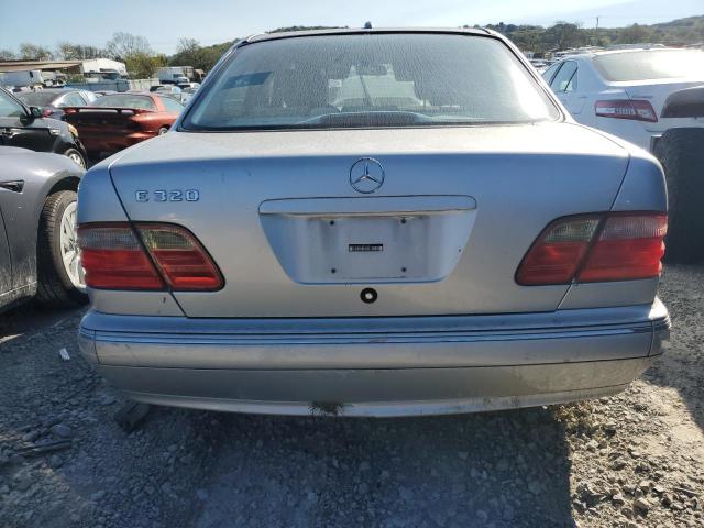 Photo 5 VIN: WDBJF65J11B294200 - MERCEDES-BENZ E 320 