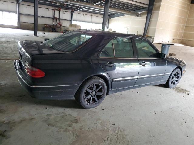 Photo 2 VIN: WDBJF65J12B480112 - MERCEDES-BENZ E 320 