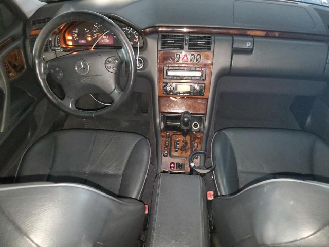 Photo 7 VIN: WDBJF65J12B480112 - MERCEDES-BENZ E 320 