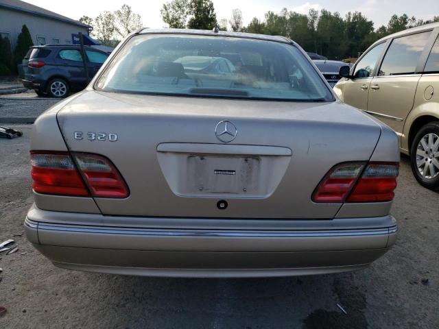 Photo 5 VIN: WDBJF65J1YB094394 - MERCEDES-BENZ E 320 