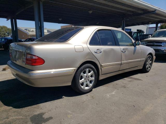 Photo 2 VIN: WDBJF65J2YB028842 - MERCEDES-BENZ E 320 