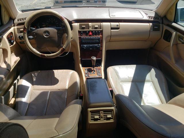 Photo 7 VIN: WDBJF65J2YB028842 - MERCEDES-BENZ E 320 