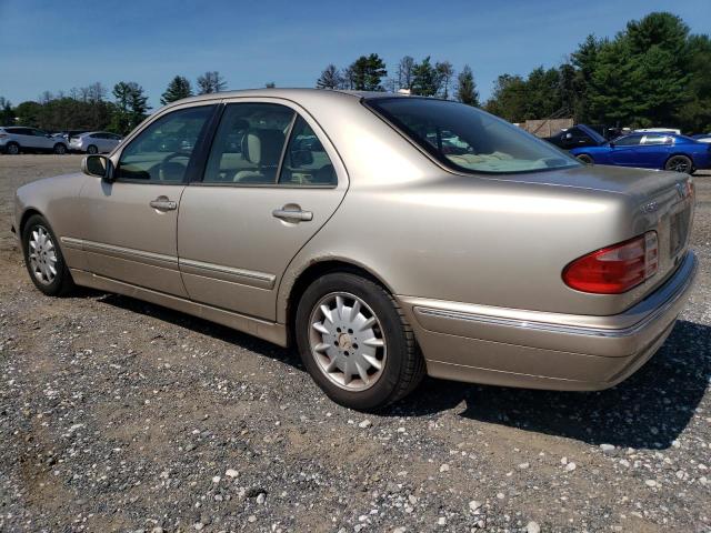 Photo 1 VIN: WDBJF65J2YB165568 - MERCEDES-BENZ E 320 