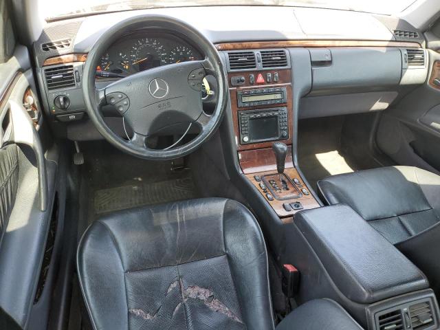 Photo 7 VIN: WDBJF65J3YB019826 - MERCEDES-BENZ E 320 