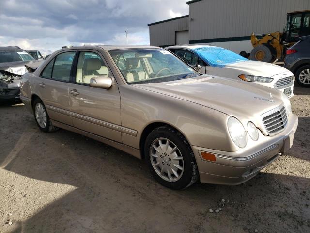 Photo 3 VIN: WDBJF65J3YB123927 - MERCEDES-BENZ E-CLASS 