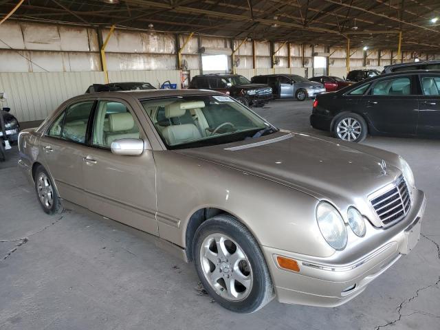 Photo 3 VIN: WDBJF65J42B500837 - MERCEDES-BENZ E-CLASS 