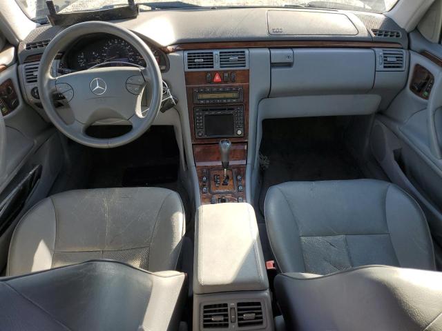 Photo 7 VIN: WDBJF65J4YB097144 - MERCEDES-BENZ E 320 