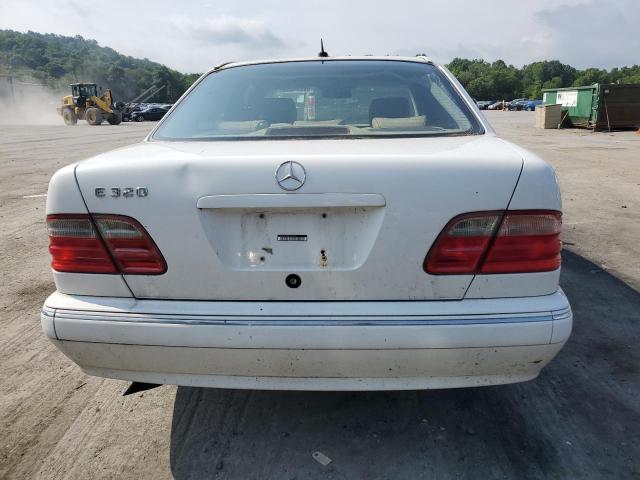 Photo 5 VIN: WDBJF65J61B322251 - MERCEDES-BENZ E-CLASS 