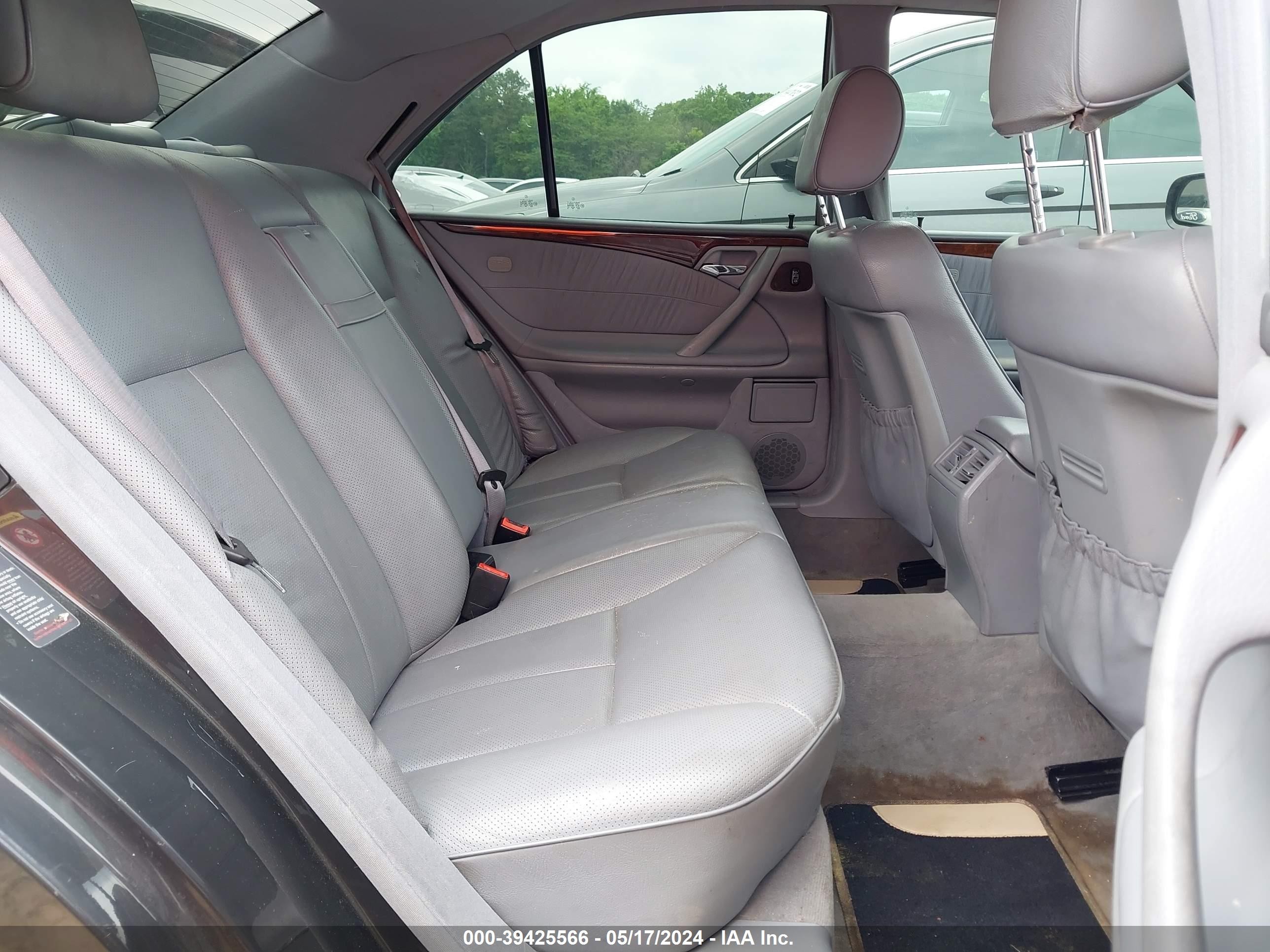 Photo 7 VIN: WDBJF65J61B353631 - MERCEDES-BENZ SPRINTER 