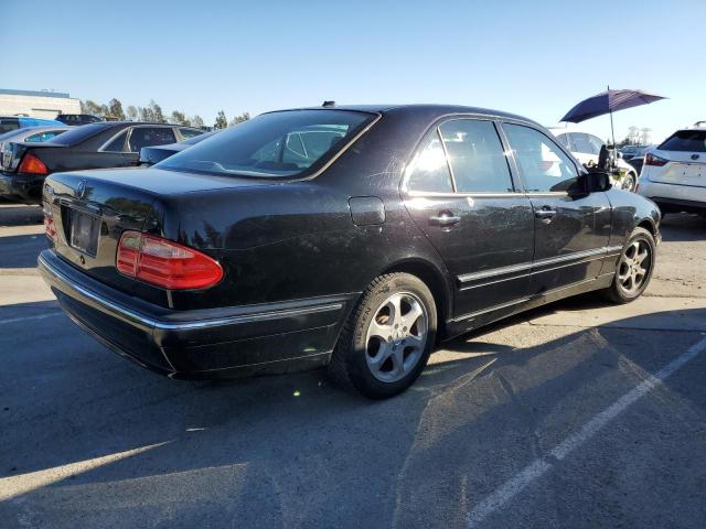 Photo 2 VIN: WDBJF65J62B461877 - MERCEDES-BENZ E-CLASS 