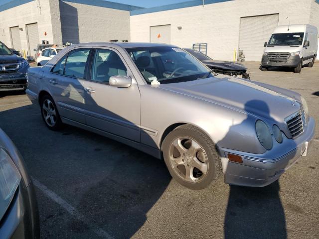 Photo 3 VIN: WDBJF65J62B473415 - MERCEDES-BENZ E 320 