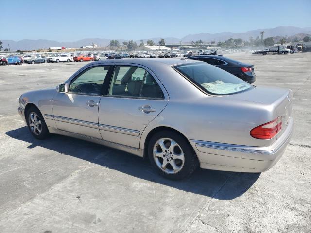 Photo 1 VIN: WDBJF65J82B423776 - MERCEDES-BENZ E 320 