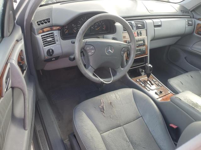 Photo 7 VIN: WDBJF65J92B469519 - MERCEDES-BENZ E 320 