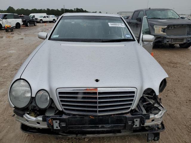 Photo 4 VIN: WDBJF65JXYB029401 - MERCEDES-BENZ E 320 