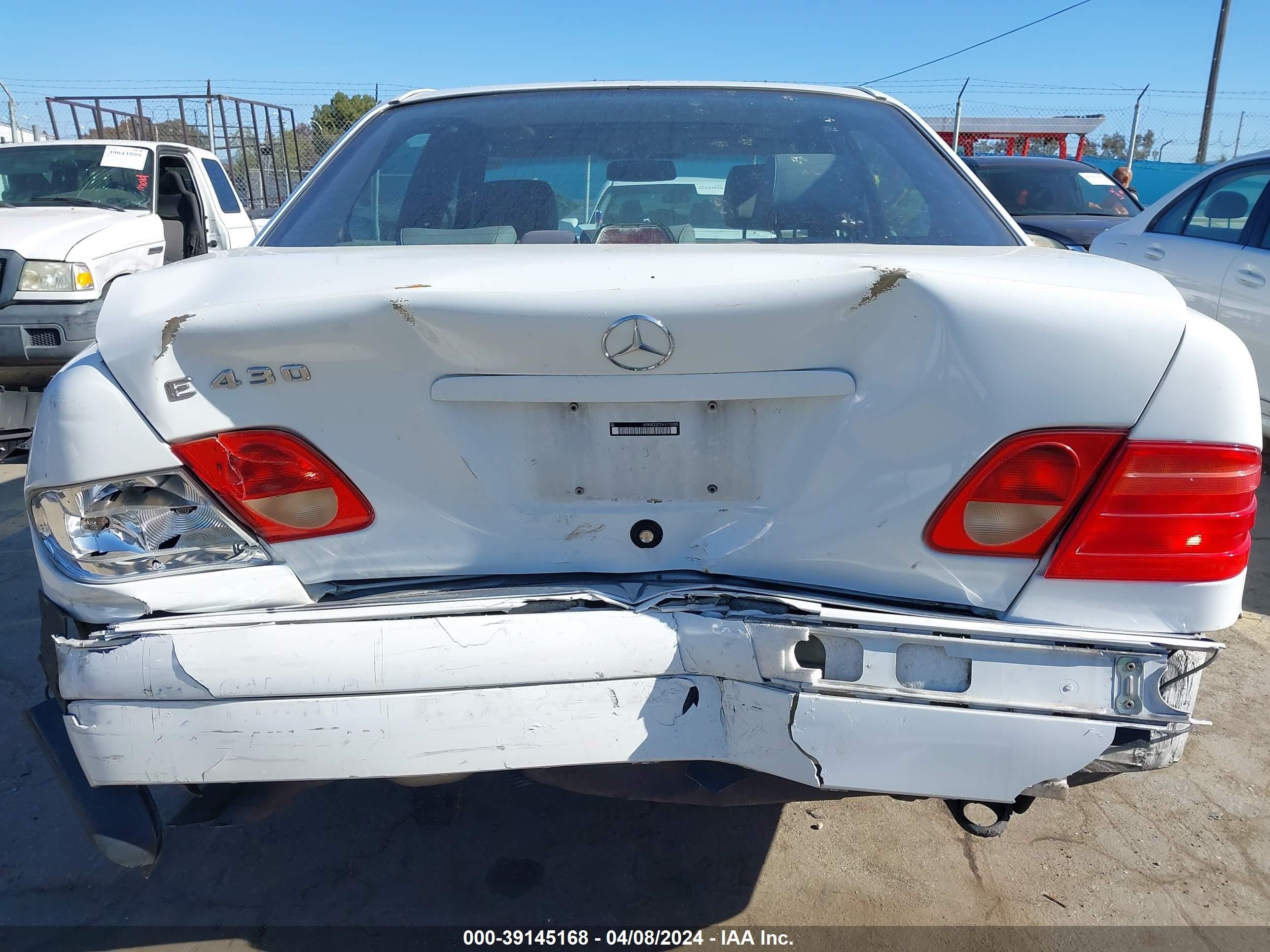 Photo 16 VIN: WDBJF70F2WA712656 - MERCEDES-BENZ NULL 