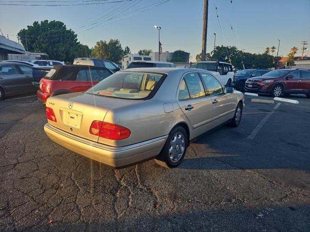 Photo 3 VIN: WDBJF70H0XA762183 - MERCEDES-BENZ E 430 