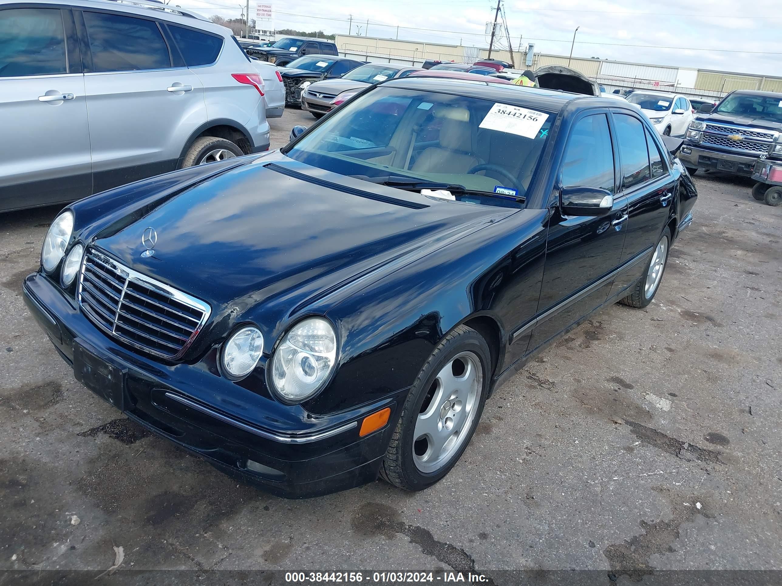 Photo 1 VIN: WDBJF70J42B489481 - MERCEDES-BENZ E-KLASSE 